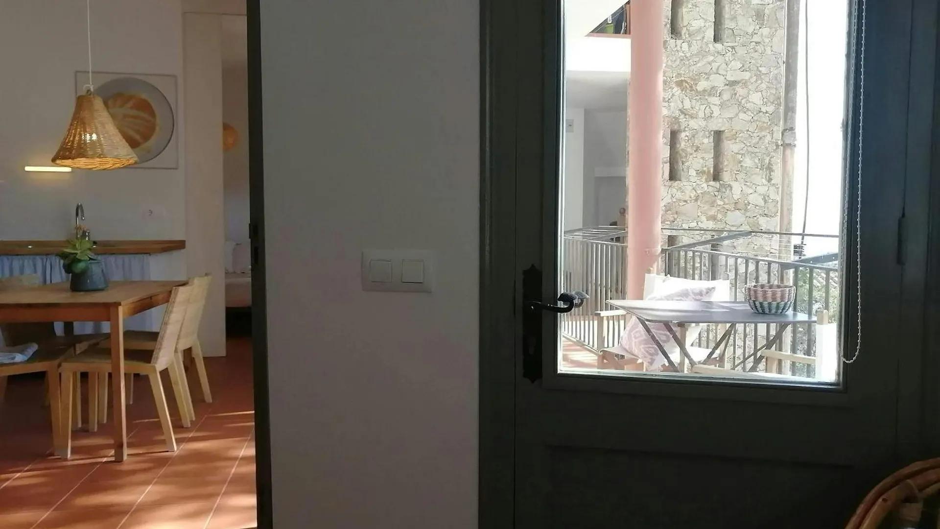 T4 - Beachside Escape With Unbeatable Views Tamariu Spain